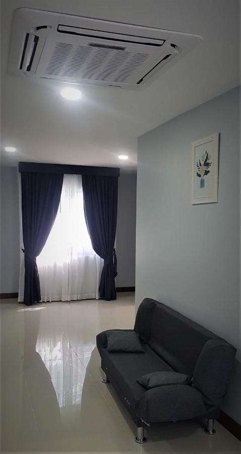 La Capannina Hotel Patong ภายนอก รูปภาพ