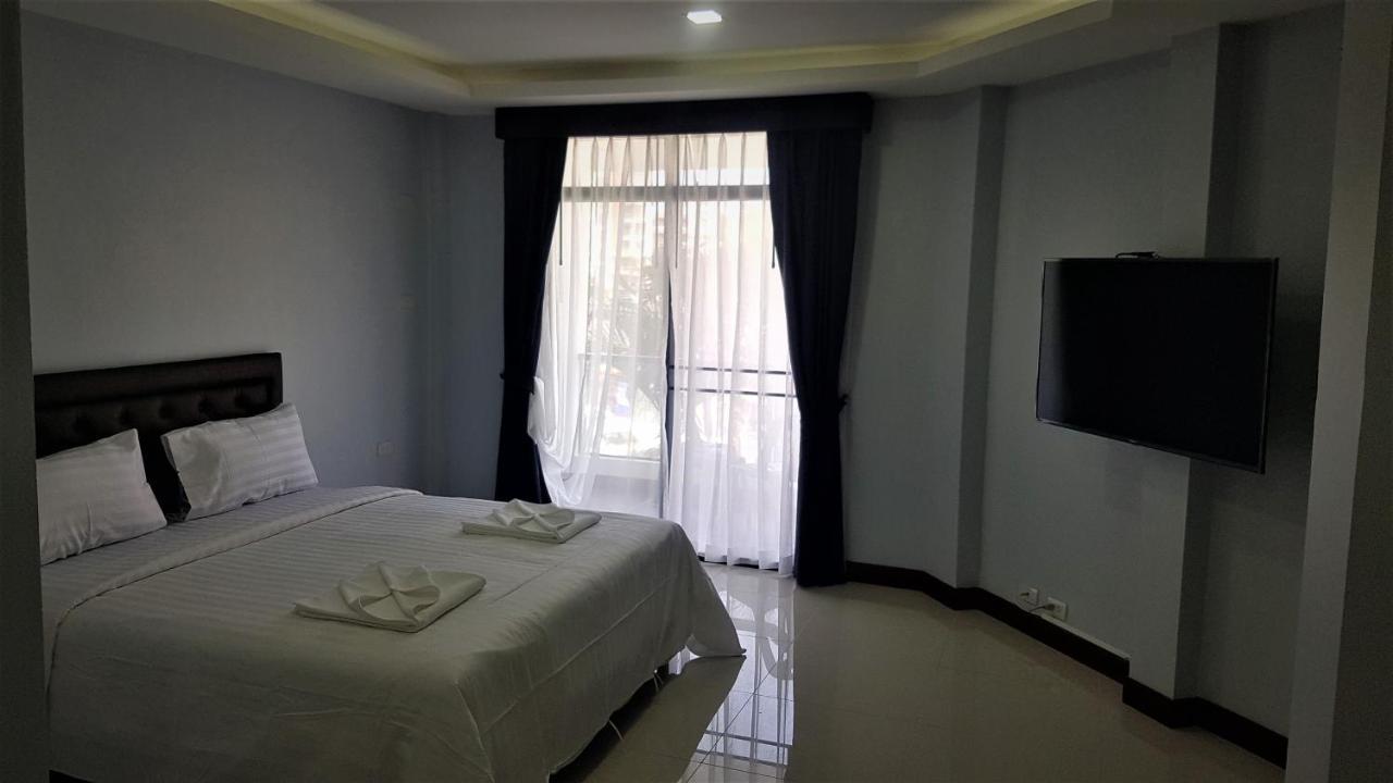 La Capannina Hotel Patong ภายนอก รูปภาพ