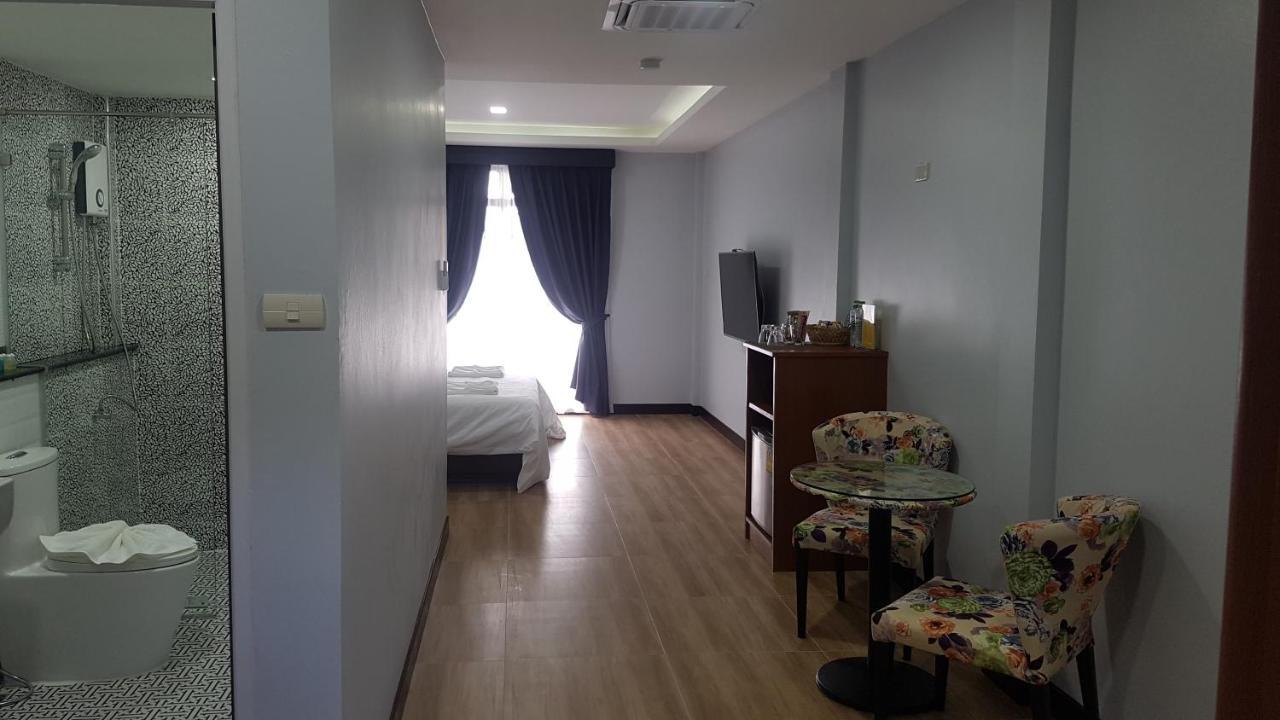La Capannina Hotel Patong ภายนอก รูปภาพ
